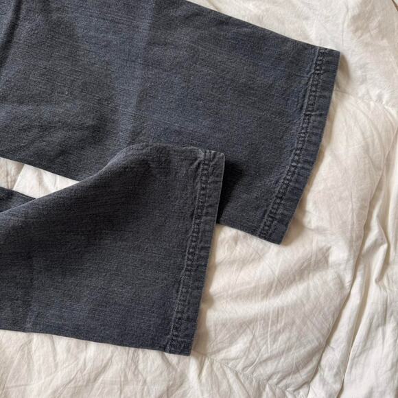 Duluth Trading Company 44x30 Black distressed relaxed wide leg jeans distressed - Picture 7 of 8